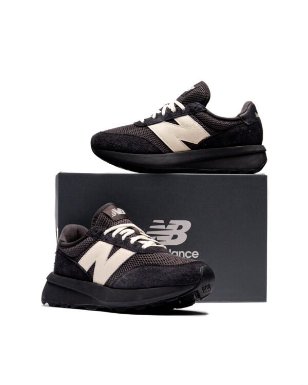 ZAPATOS NEW BALANCE 370 BLACK CEMENT - Image 3