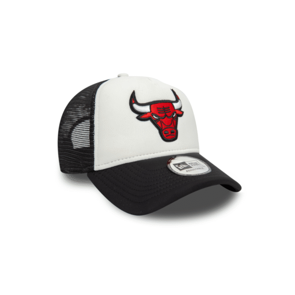 GORRA NEW ERA TRK BULLS WHT/BLK FLOWER - Image 2